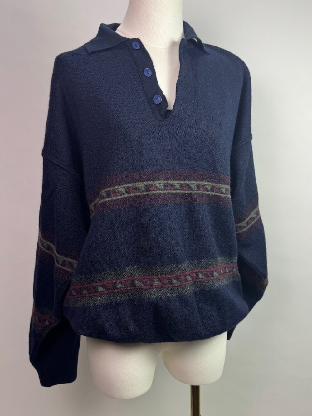 90s vintage oversized dad vibes sweater | preppy polo style collar button v neck